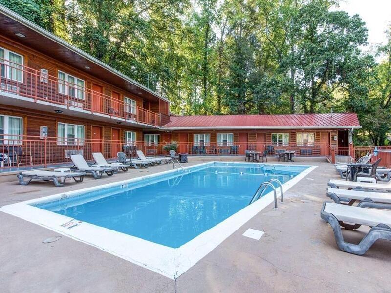 Quality Inn Creekside - Downtown Gatlinburg Extérieur photo