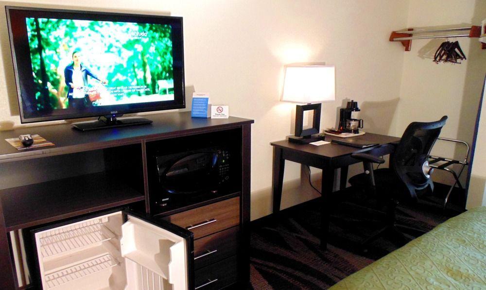 Quality Inn Creekside - Downtown Gatlinburg Extérieur photo