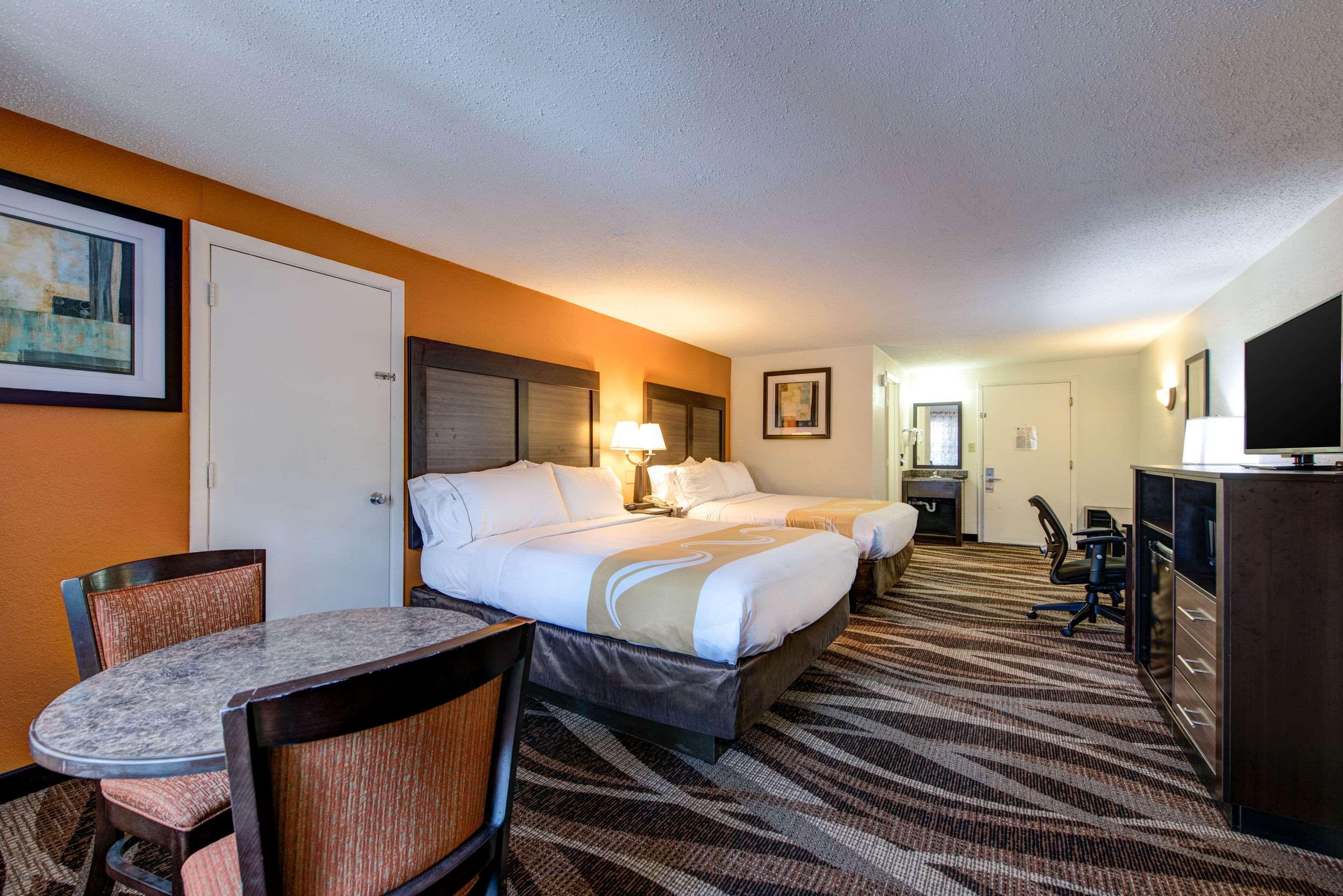 Quality Inn Creekside - Downtown Gatlinburg Extérieur photo