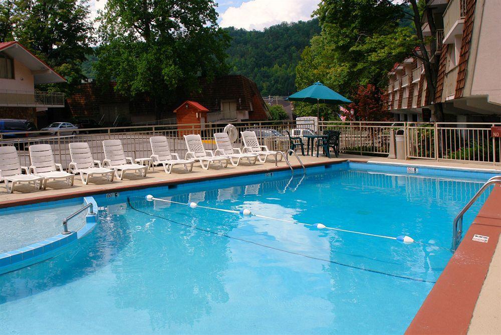 Quality Inn Creekside - Downtown Gatlinburg Extérieur photo