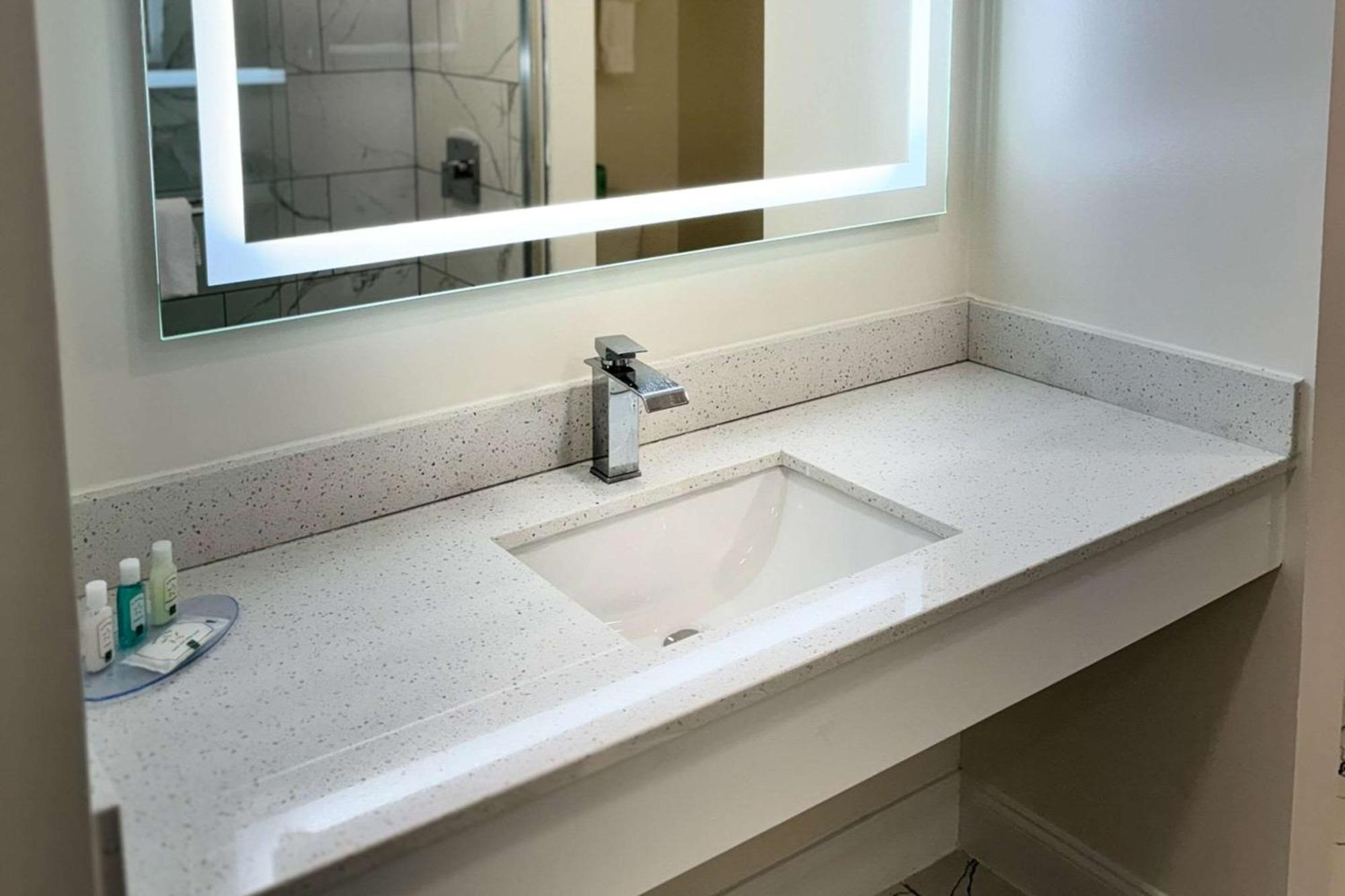 Quality Inn Creekside - Downtown Gatlinburg Extérieur photo