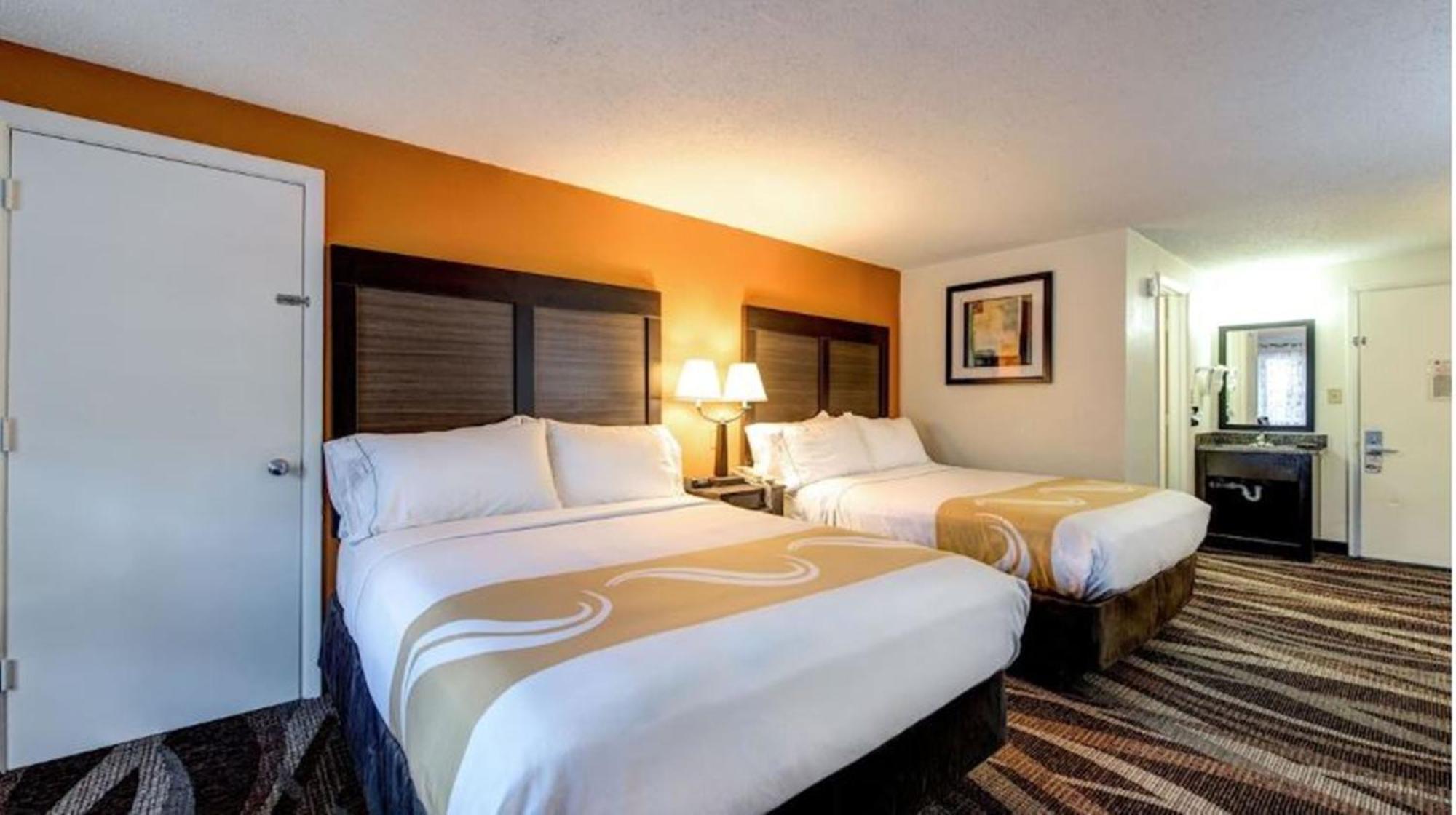 Quality Inn Creekside - Downtown Gatlinburg Extérieur photo